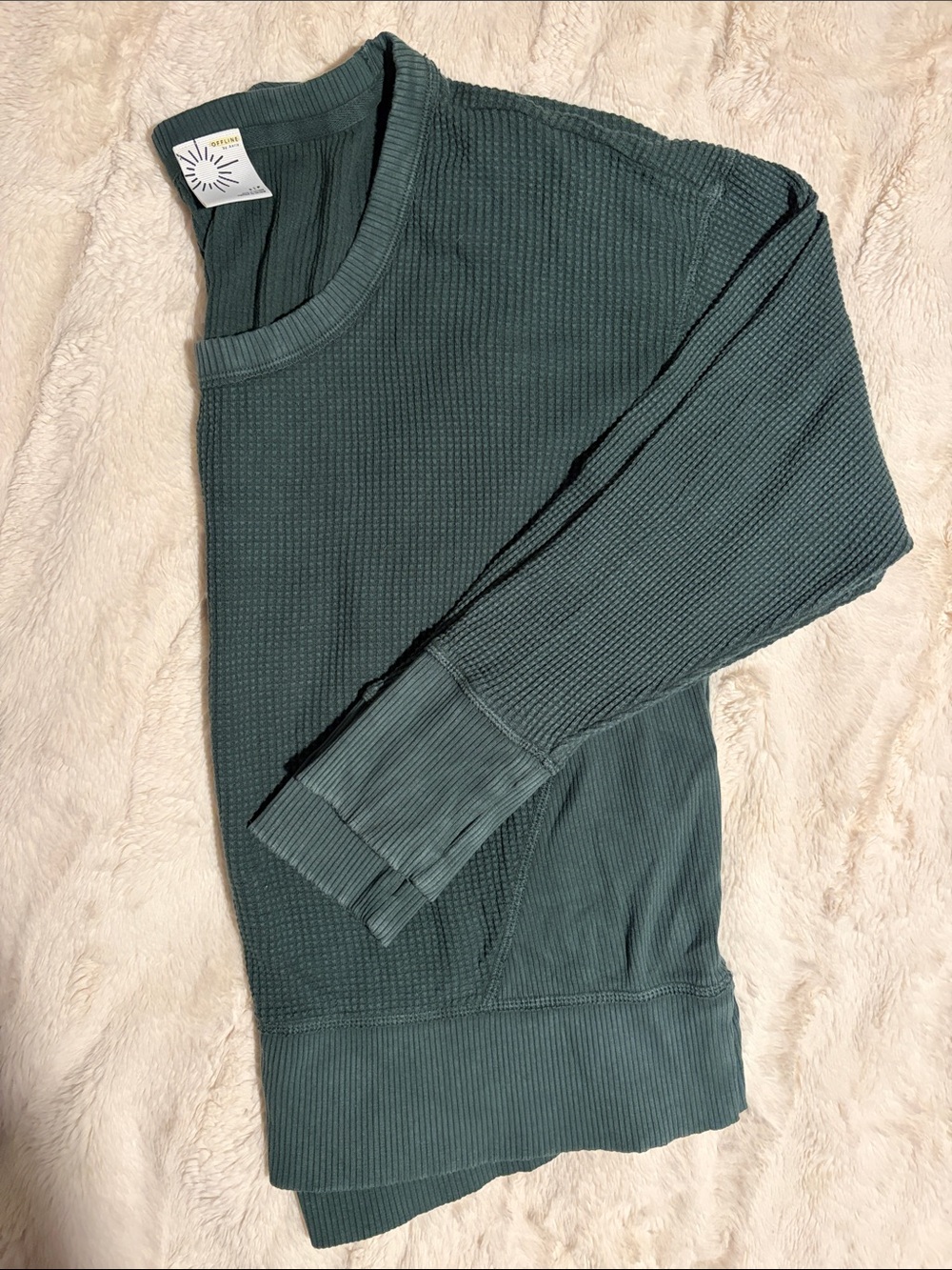NWOT Aerie offline Dark Green Long Sleeve Oversized Thermal Top Sz XS - Picture 3 of 10